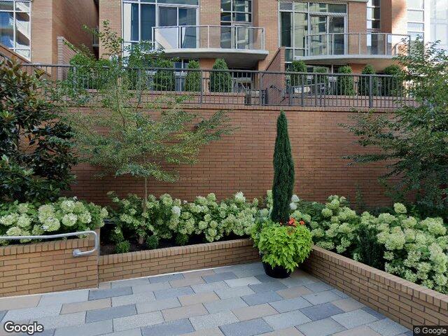 10610 NE 9th Place #1206, Bellevue, WA 98004
