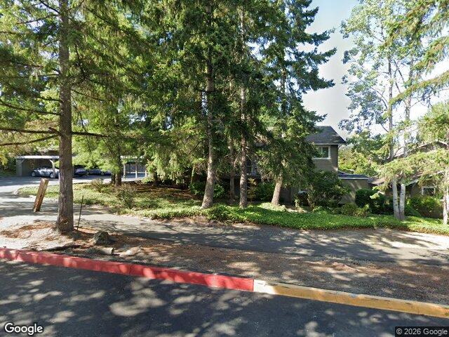 1230 101st Pl NE #1230, Bellevue, WA 98004