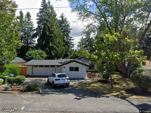 1820 101st Ave NE, Bellevue, WA 98004