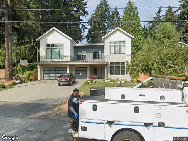 2131 104th Pl SE, Bellevue, WA 98004