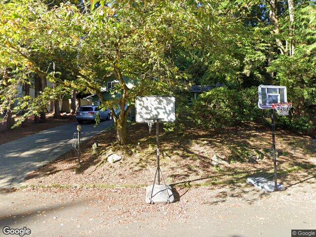 2711 101st Pl NE, Bellevue, WA 98004