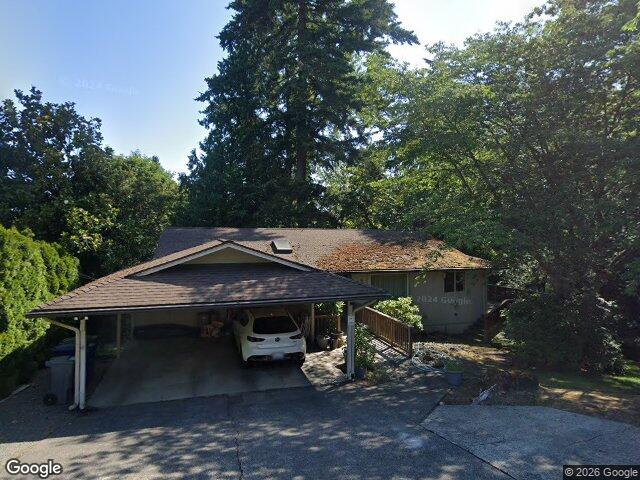 3322 102nd Ave NE, Bellevue, WA 98004