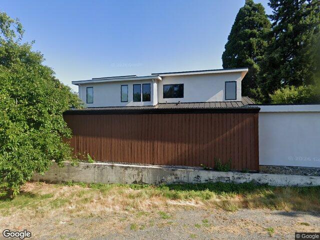3407 92nd Avenue NE, Yarrow Point, WA 98004