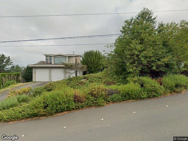 8840 NE 24th Street, Clyde Hill, WA