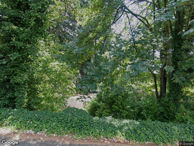 12117 SE 26th St, Bellevue, WA 98005