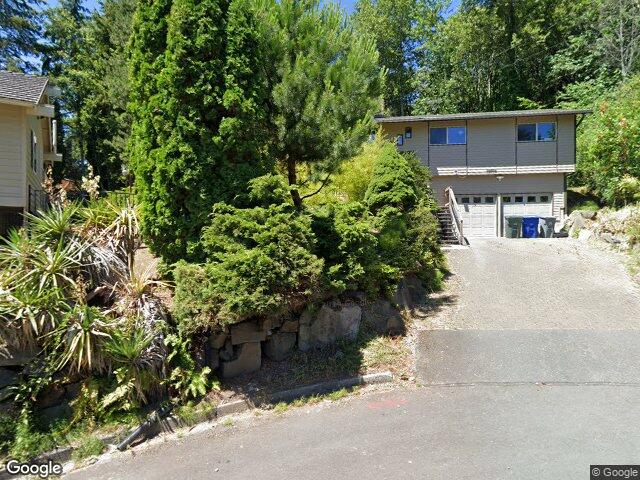 12516 SE 4th Place, Bellevue, WA 98005