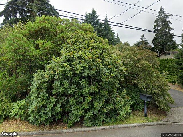 12617 NE 5th St, Bellevue, WA 98005