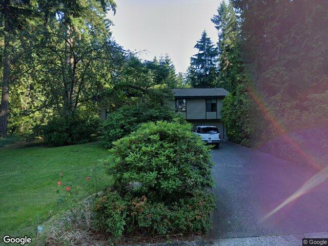 13203 NE 54th Pl, Bellevue, WA 98005