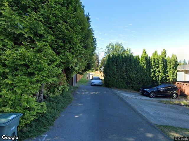 45678 140th Ave SE, Bellevue, WA 98005