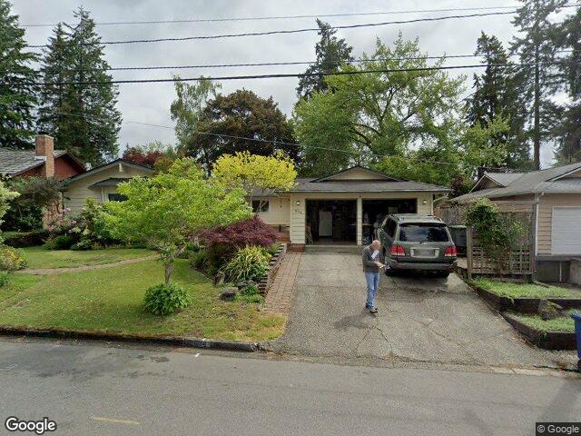 604 128 Ave SE, Bellevue, WA 98005
