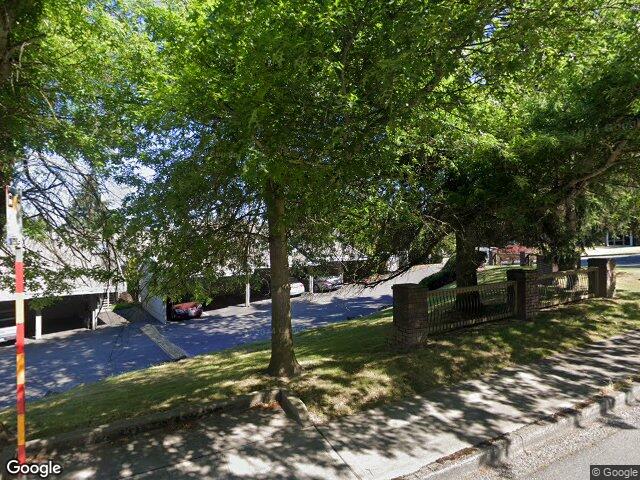 6789 112th Ave NE, Bellevue, WA 98005