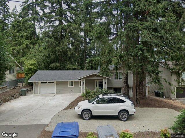 16130 SE Newport Way, Bellevue, WA 98006