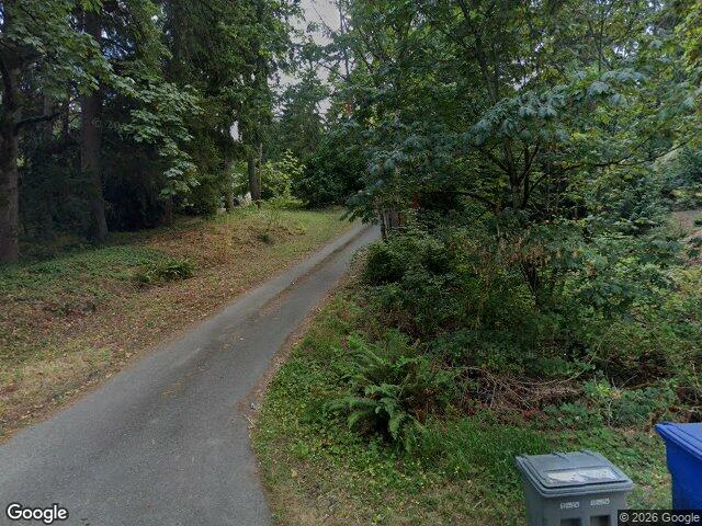 16931 SE Newport Way, Bellevue, WA 98006
