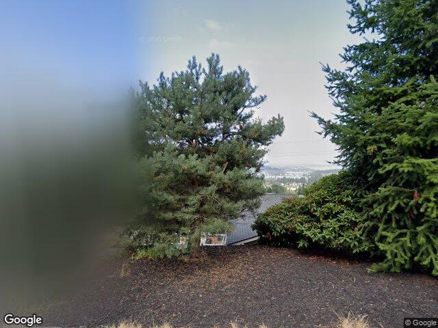 4551 135th Ave SE, Bellevue, WA 98006
