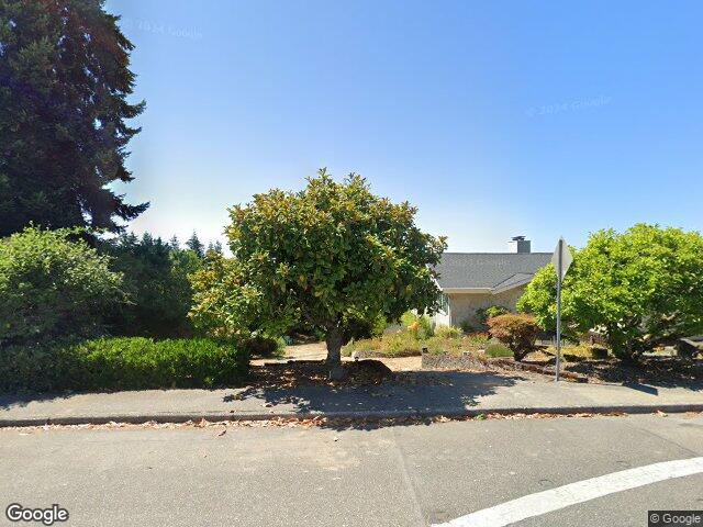 4567 132nd Ave SE, Bellevue, WA 98006