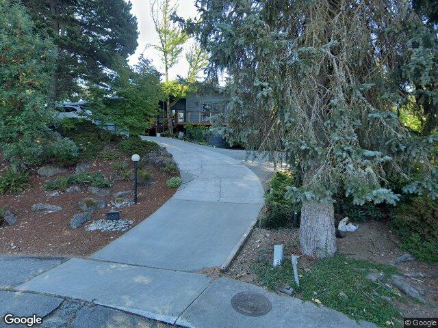1308 158th Place SE, Bellevue, WA 98008