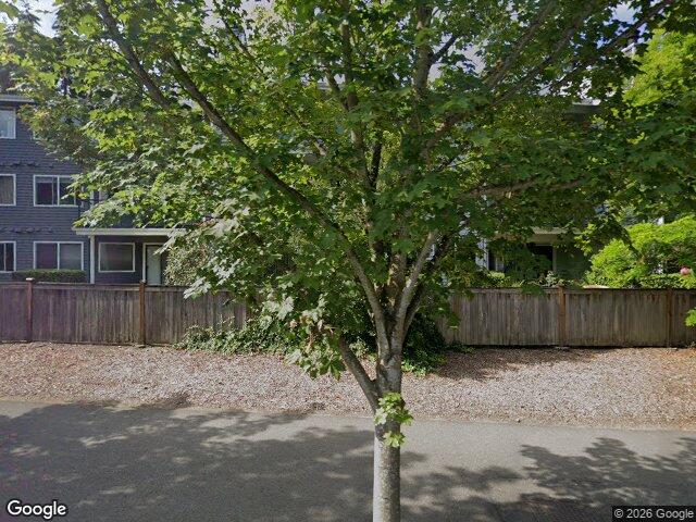4187 W Lake Sammamish Pkwy SE Unit B207, Bellevue, WA 98008