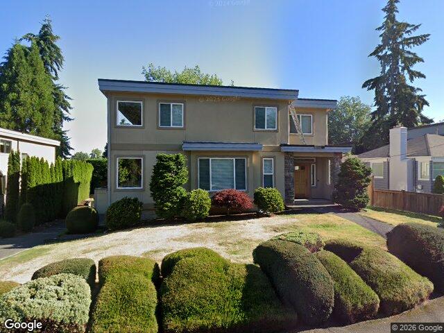 10220 NE 64th Street, Kirkland, WA 98033