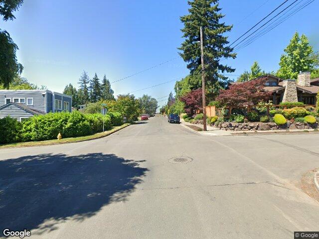 2345 8th Ave, Kirkland, WA 98033