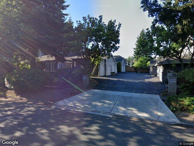 325 7th Avenue S, Kirkland, WA 98033