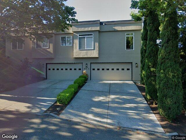 333 4th Ave S, Kirkland, WA 98033