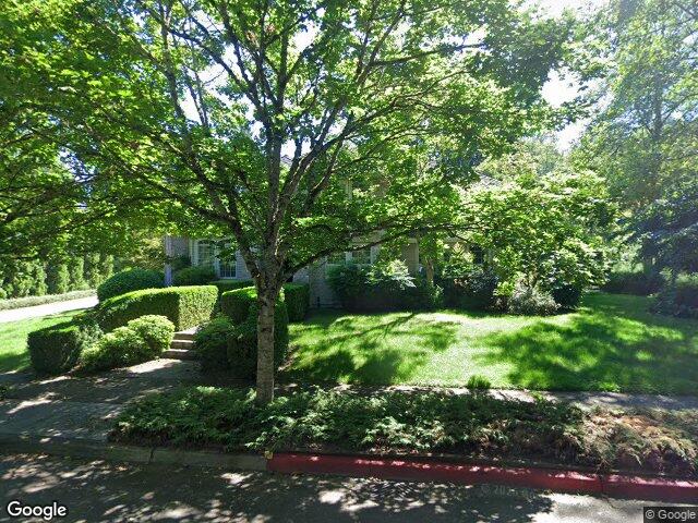 430 10th Street S, Kirkland, WA 98033
