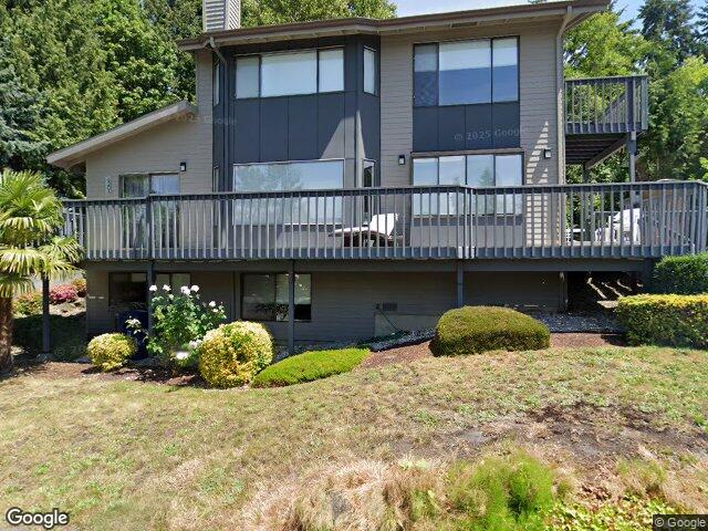 6206 114th Ave NE, Kirkland, WA 98033