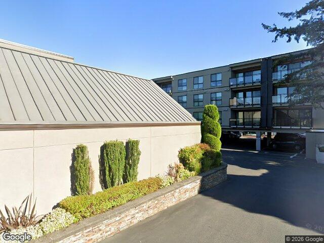 6401 Lake Washington Blvd NE #307, Kirkland, WA 98033