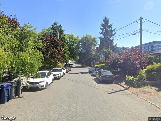 6789 4th Ave, Kirkland, WA 98033