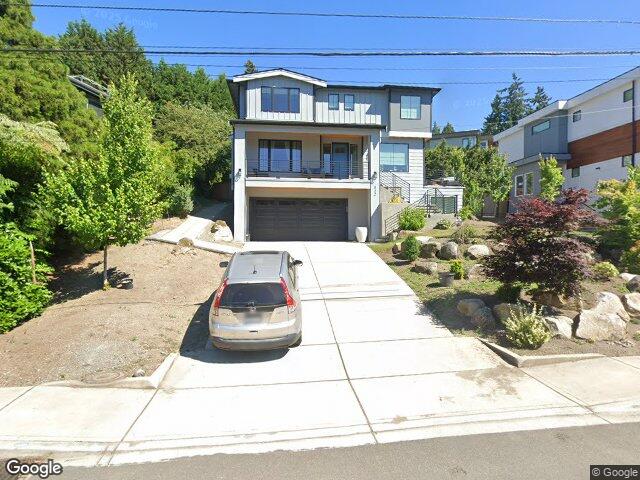 7619 115th Place NE, Kirkland, WA 98033
