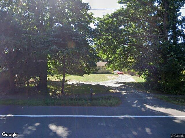 8557 132nd Ave NE, Kirkland, WA 98033