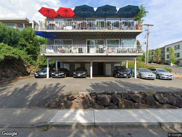 8 10th Ave S, Kirkland, WA 98033