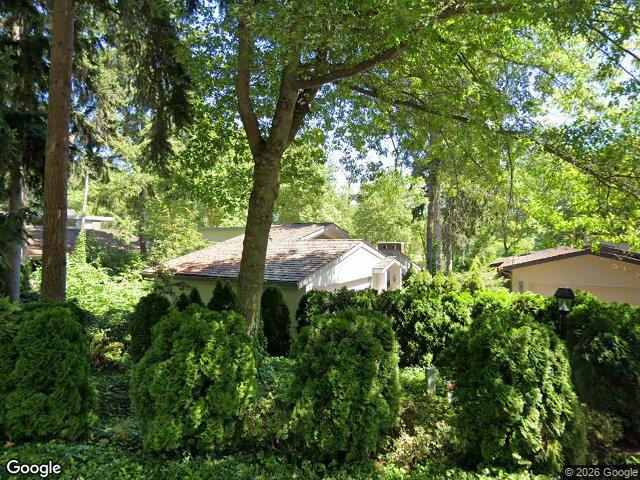 1220 80th Place NE, Medina, WA 98039