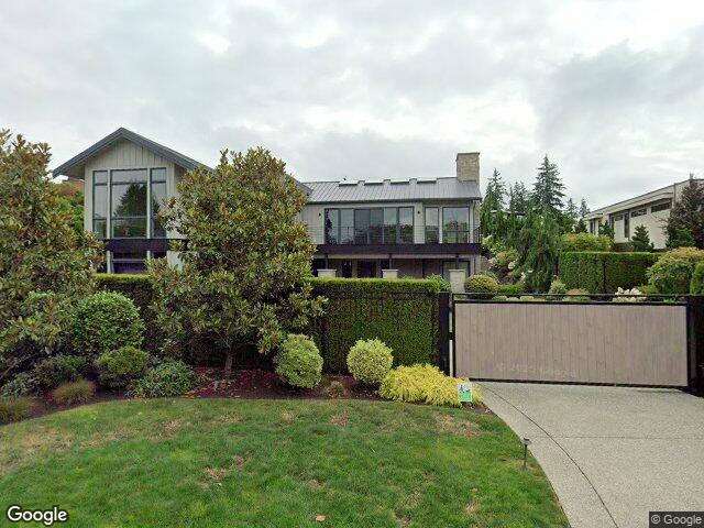 1918 94th Ave NE, Clyde Hill, WA 98004