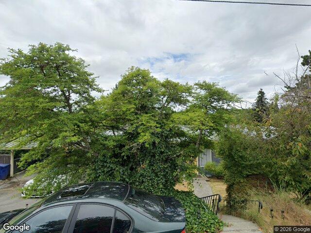 427 84th Avenue NE, Medina, WA 98039