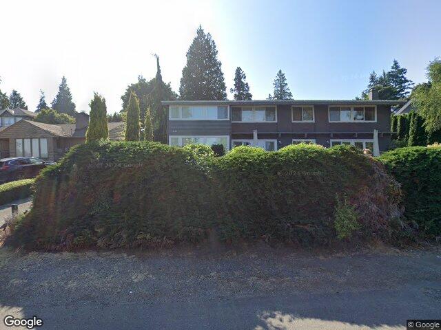 4600 92nd Ave NE, Yarrow Point, WA 98004