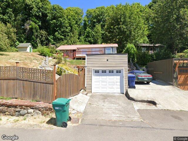 10904 49th Ave S, Tukwila, WA 98178