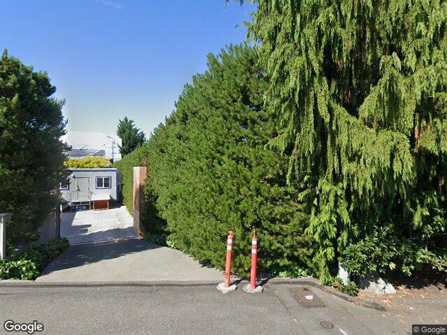 2000 Faben Dr, Mercer Island, WA