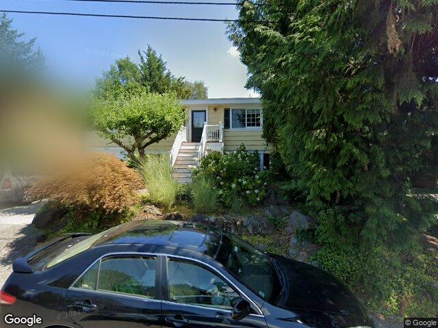 2440 64th Ave SE, Mercer Island, WA 98040