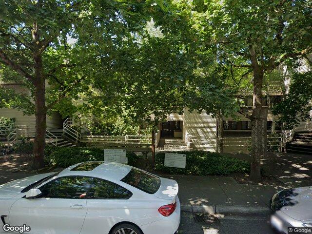 3055 80th Avenue SE #204, Mercer Island, WA 98040