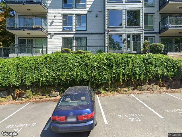 3204 81st Place SE #B202, Mercer Island, WA 98040