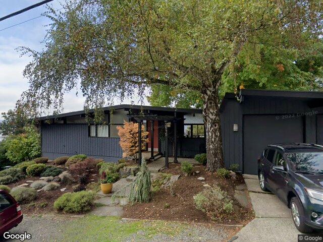 3515 72nd Ave SE, Mercer Island, WA 98040