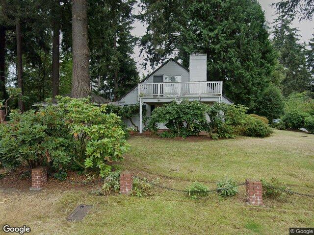 3706 84th Avenue SE, Mercer Island, WA 98040