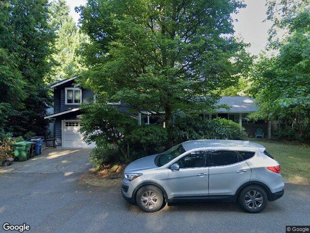 4817 91st Ave SE, Mercer Island, WA 98040