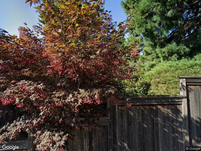 5919 77th Avenue SE, Mercer Island, WA 98040