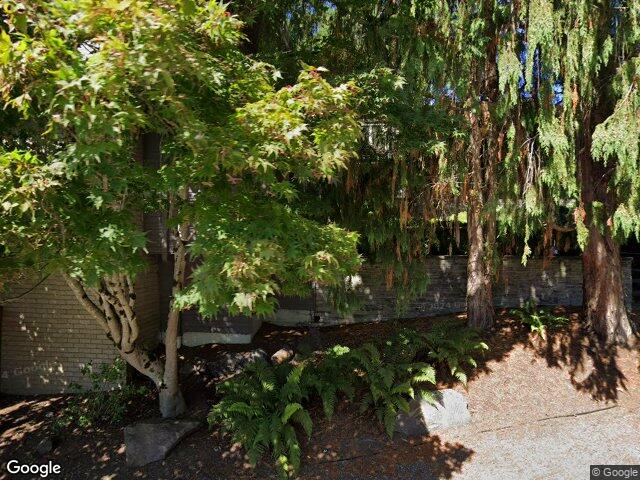 7361 W Mercer Way, Mercer Island, WA 98040