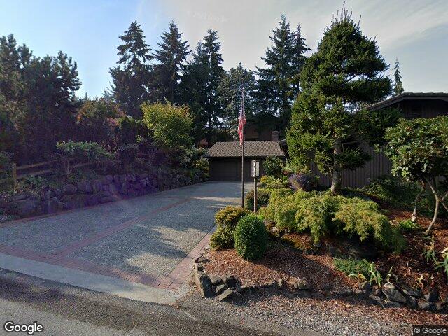 7445 SE 71st Street, Mercer Island, WA 98040