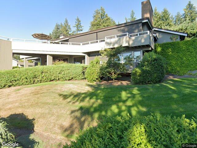 7580 SE 71st St, Mercer Island, WA 98040