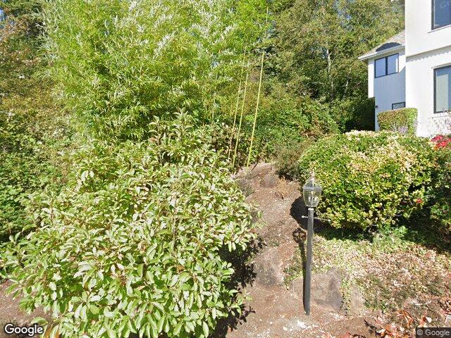 8114 W Mercer Way, Mercer Island, WA 98040
