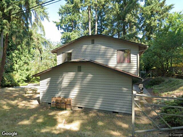 8430 SE 45th St, Mercer Island, WA 98040
